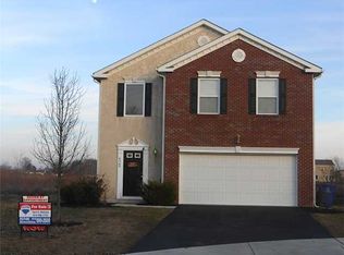 4968 Fosterson Dr, Lockbourne, OH 43137