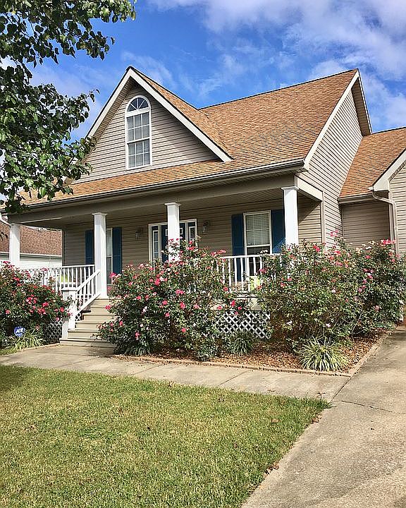 Front yard with landscaping