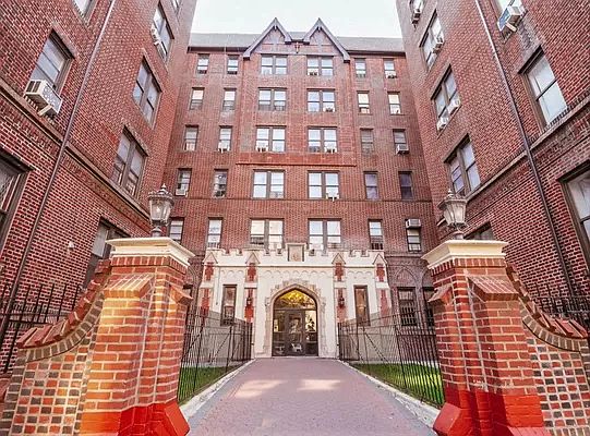 1st image of 446 Kingston Ave APT D36