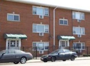 3121 S Laramie Ave #2S, Cicero, IL 60804