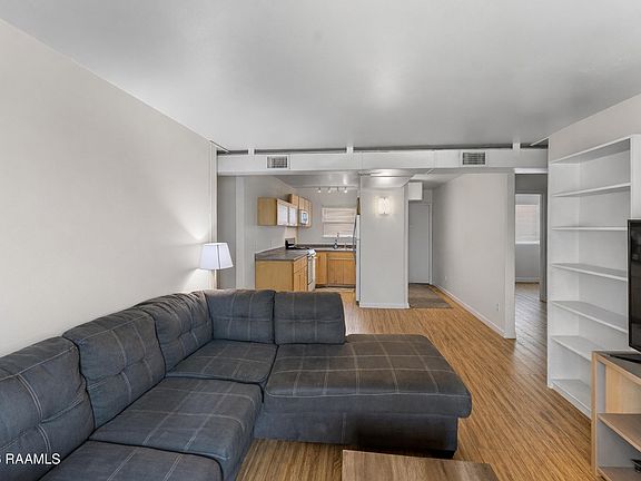 2nd image of 1855 Brightside Dr #9Y