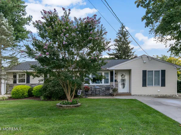 12 Brook Street, Red Bank, NJ 07701