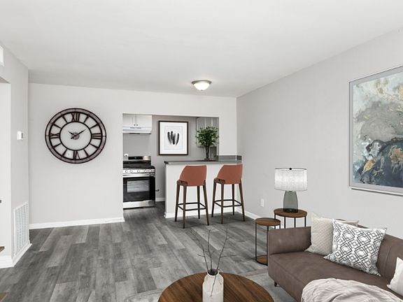 2nd image of 4646 Tamarack Blvd #Df2fc5f24
