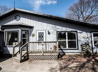 55 Valley St, Williams Bay, WI 53191
