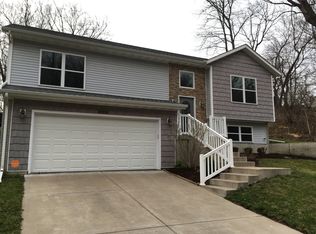 3804 W 13th St, Davenport, IA 52804