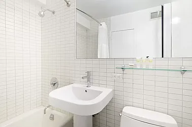 Rented by Manhattan Realty Group