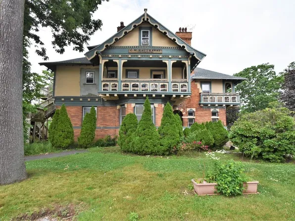 227 W Elm St APT 3, Brockton, MA 02301