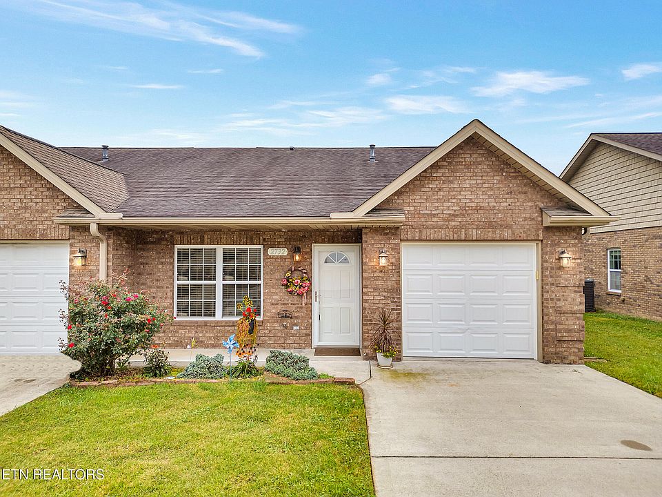 1st image of 2732 Waters Place Dr