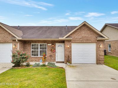 2732 Waters Place Dr, Maryville, TN, 37803