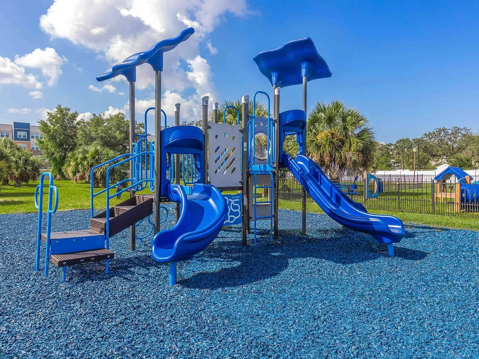 Sunbay Apartments — Photo 4