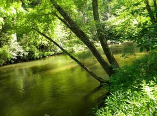 2805 Horseshoe Rd, Westfield, NC 27053