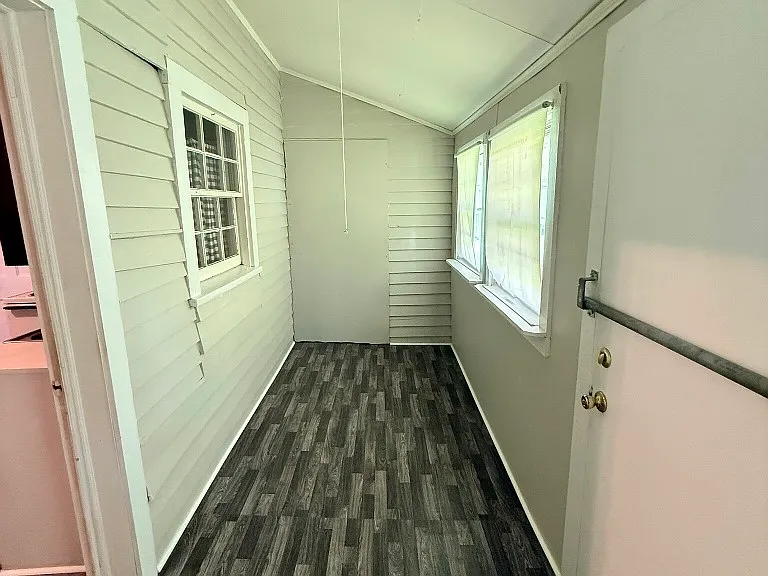 3768 S Walnut St — Photo 33