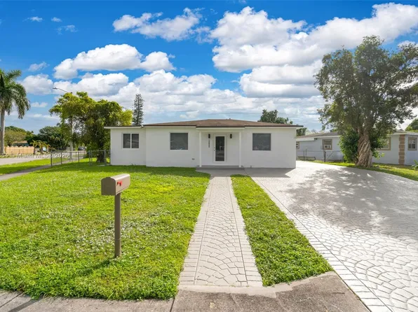 12845 NW 17th Pl, Miami, FL 33167