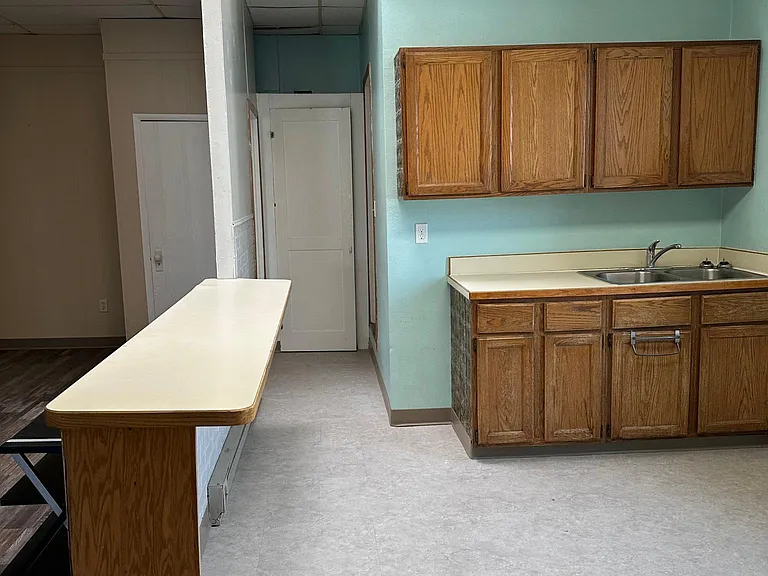 744 Front St #4 — Photo 5