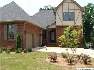 1509 Cobble Hill Cir, Vestavia Hills, AL 35216
