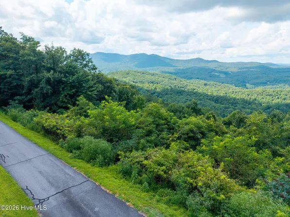 55 Buck Ridge Drive, Murphy, NC 28906