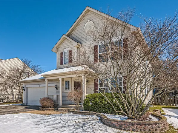 233 Switchgrass Dr, Round Lake, IL 60073