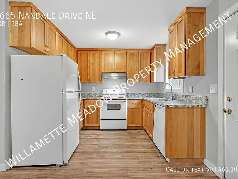 4665 Nandale Dr NE — Photo 5