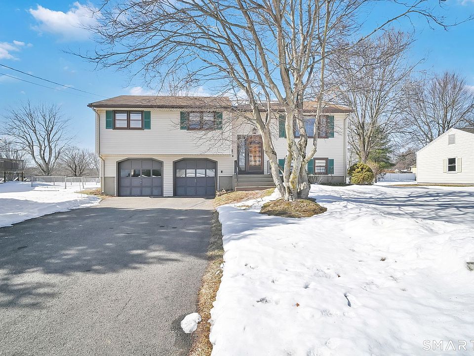 1st image of 315 Diane Drive