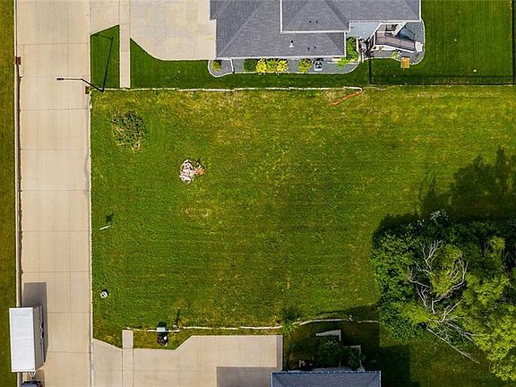 4th image of 2955 Prairie Rose Dr