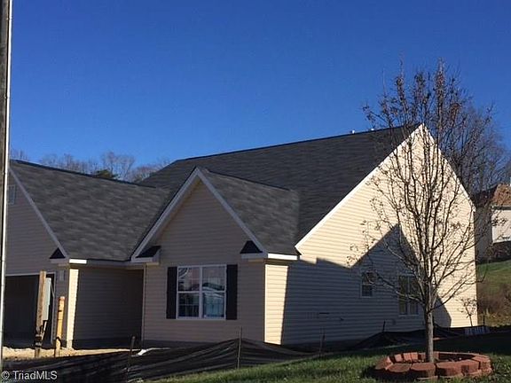 3rd image of 1830 Stonecrest St Lot 127