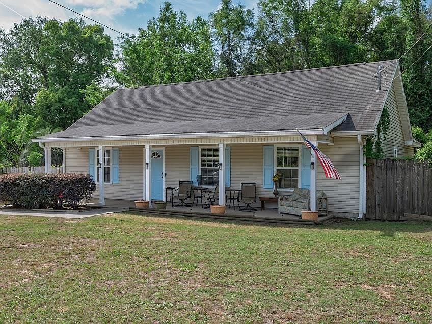 1st image of 4831 Jackson Cove Rd