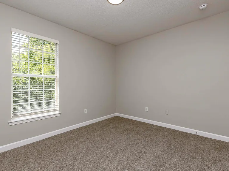 Reserve at Creekside — Photo 54