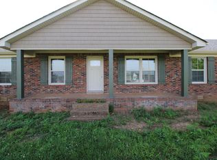 5067 Wayside Rd, Christiana, TN 37037