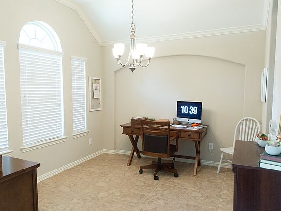 Dining/Office