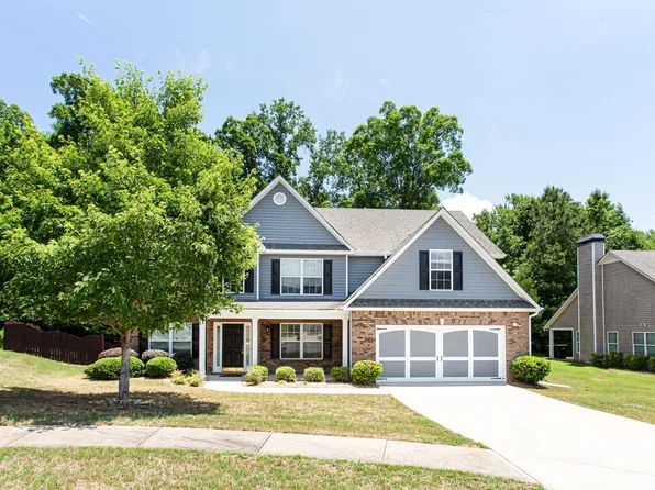 712 Chatuge Ct, Locust Grove, GA 30248