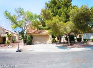 129 Coventry Cir, Henderson, NV 89074