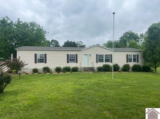 747 Armstrong Rd, Smithland, KY 42081