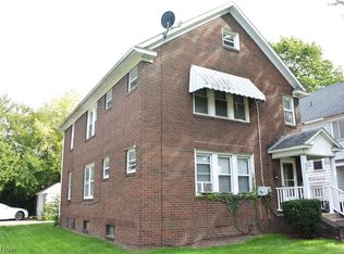 985 Berwin St, Akron, OH 44310