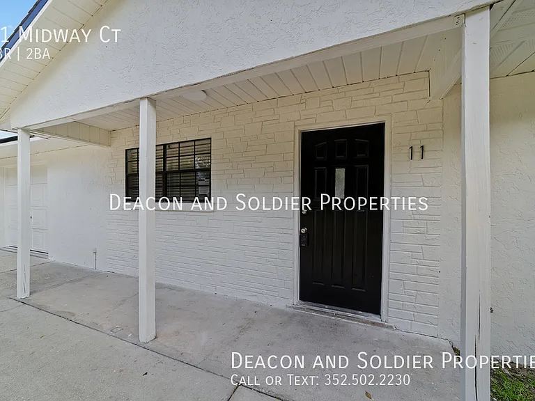 11 Midway Ct — Photo 2
