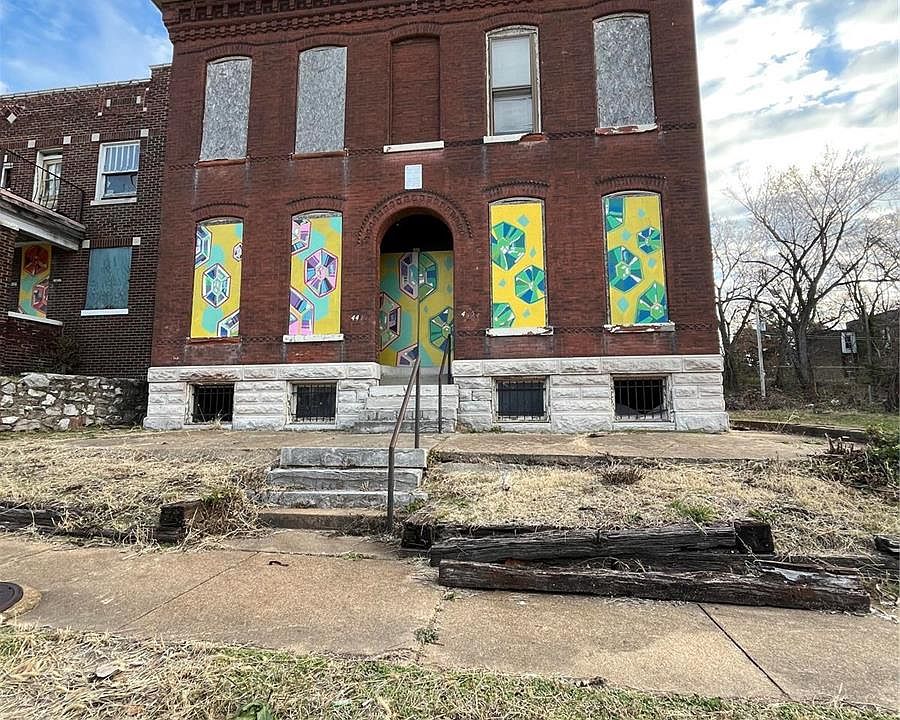 1st image of 4420 N 20th St
