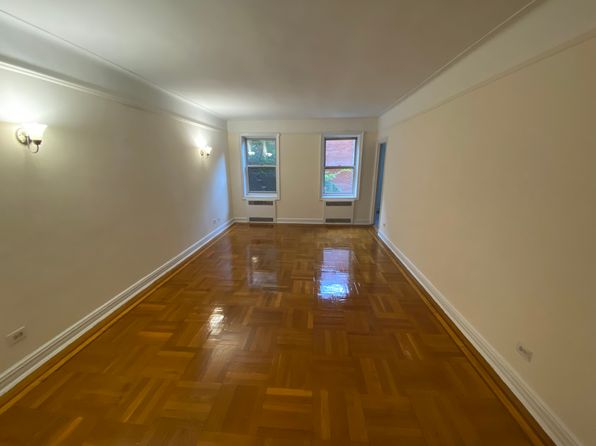 6538 Booth St APT 2D