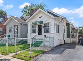 128 E Cooke Ave, Glenolden, PA 19036