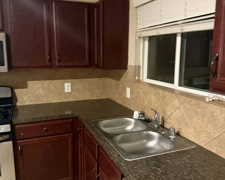 1st image of 16882 Accolade Way