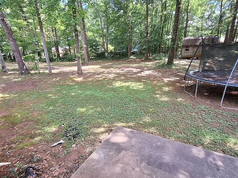 108 Live Oak Dr — Photo 12