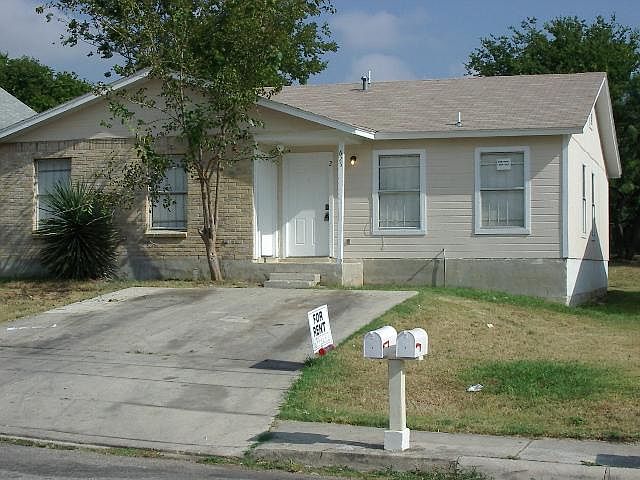 Front Exterior View