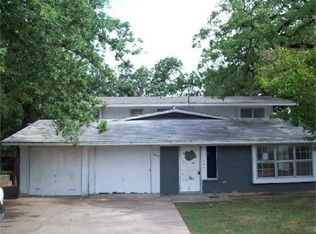 1815 W Sanford St, Arlington, TX 76012