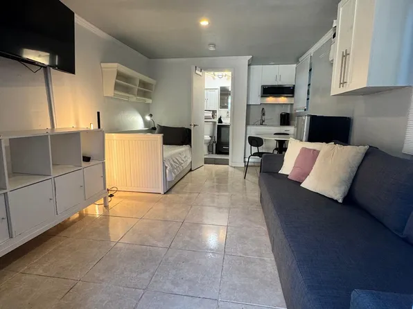 7155 NW 52nd St #Id1570206p, Miami, FL 33166