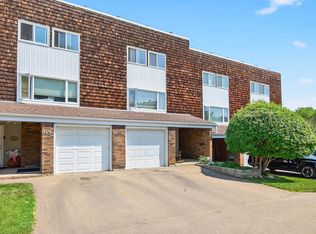 148 Great Oaks, Strathcona County, AB T8A0V8