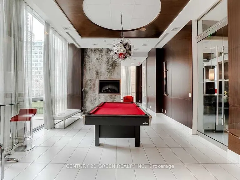 120 Homewood Ave #810 — Photo 8