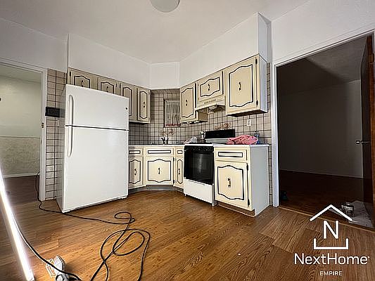 1st image of 20-40 42nd St #3F