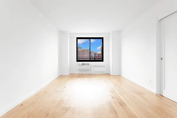 Rented by Olnick Organization | media 5