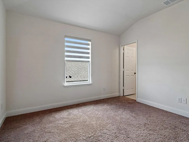 933 Brock Dr — Photo 19
