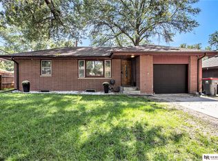 6121 Colby St, Lincoln, NE 68505