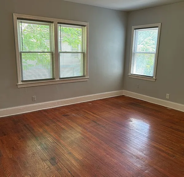 2532 Jewel St — Photo 6