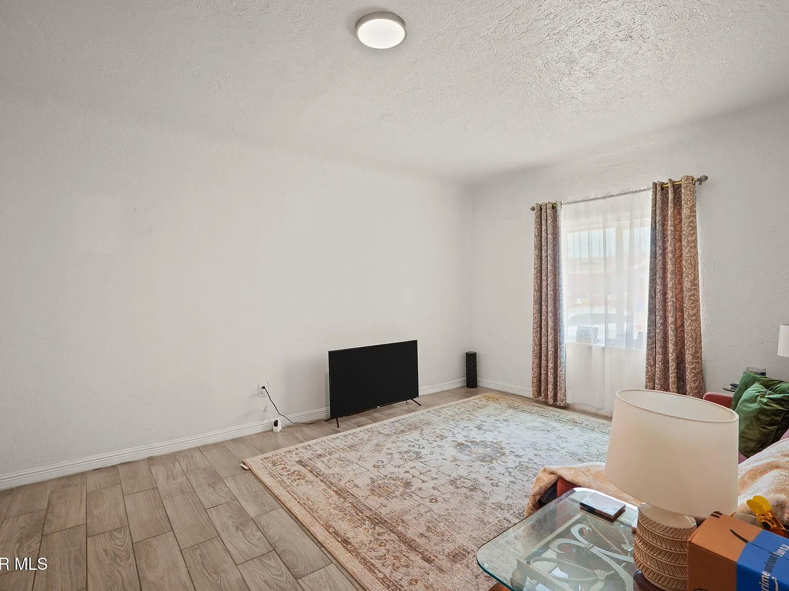 2 bed, 1.0 bath, 1040 sqft, $1,125 — Photo 4